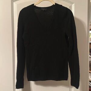 Black V Neck Cashmere Sweater - Charter Club - Size XS